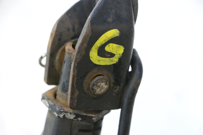 photo de PEDANA POSTERIORE SINISTRA HONDA CB TWO FIFTY 250 (1991 - 2002) - Dettagli dei punti di fissaggio