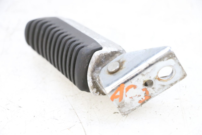 photo de PEDANA POSTERIORE SINISTRA KSR CODE 125 (2018 - 2020) - Vista d'insieme del prodotto