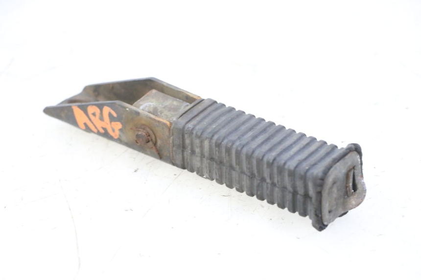 photo de PEDANA POSTERIORE SINISTRA SKYTEAM DAX REPLICA 110 (2005 - 2015) - Primo piano tecnico