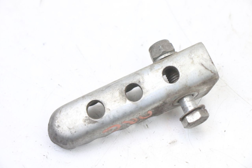 photo de PEDANA POSTERIORE SINISTRA DERBI SENDA R X-TREME 50 (2006 - 2010) - Altra angolazione