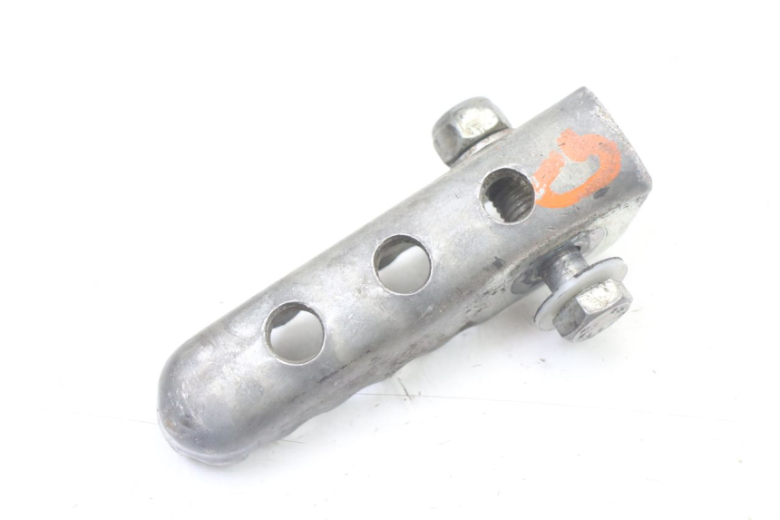 photo de PEDANA POSTERIORE SINISTRA DERBI SENDA SM DRD X-TREME 50 (2011 - 2017) - Altra angolazione