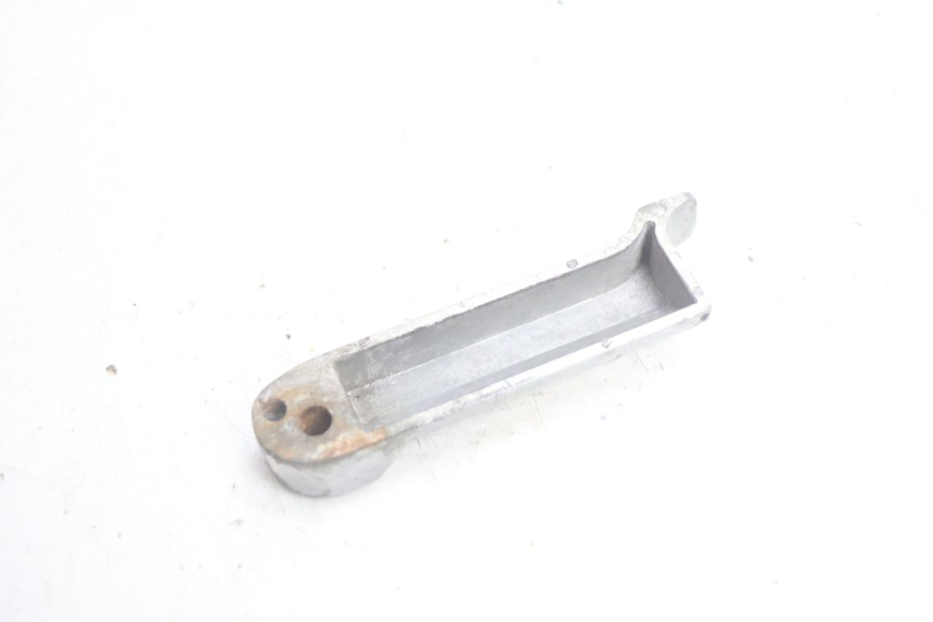 photo de PEDANA POSTERIORE SINISTRA CF MOTO E-CHARM 125 (2005 - 2008) - Altra angolazione