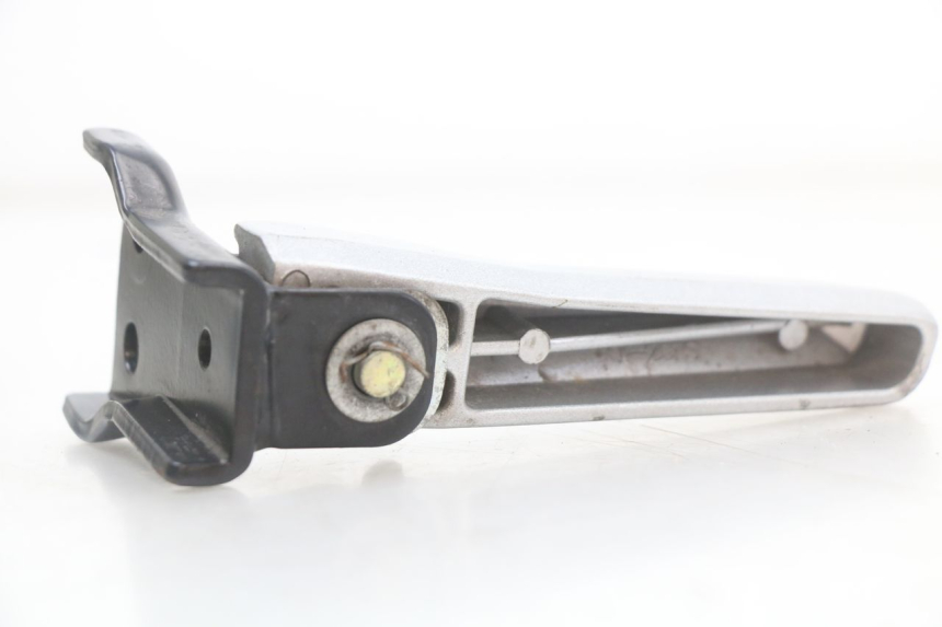 photo de PEDANA POSTERIORE SINISTRA LONGJIA EASY MAX 125 (2020 - 2024) - Vista d'insieme del prodotto