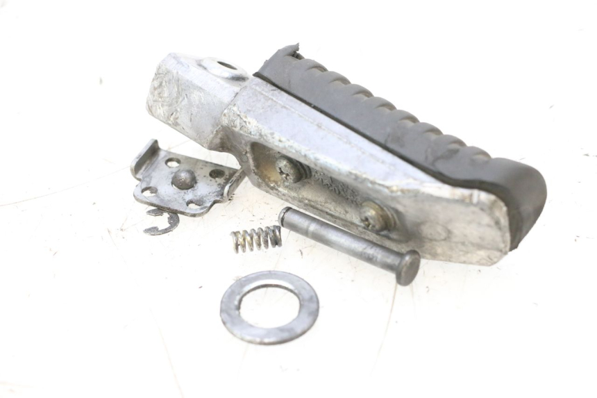 photo de PEDANA POSTERIORE SINISTRA KAWASAKI ER-6 ER6 F ABS 650 (2012 - 2016) - Altra angolazione