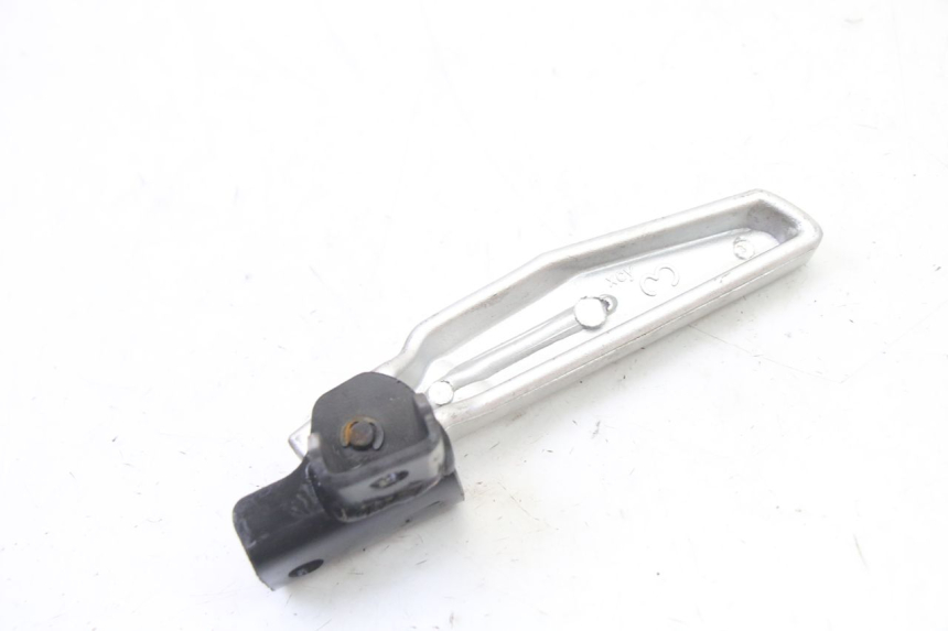 photo de PEDANA POSTERIORE SINISTRA SYM FIDDLE 3 III 50 (2014 - 2020) - Altra angolazione