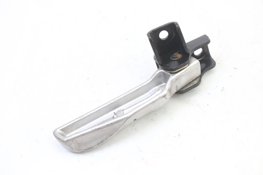 photo de PEDANA POSTERIORE SINISTRA SYM FIDDLE 3 III 50 (2014 - 2020) - Primo piano tecnico