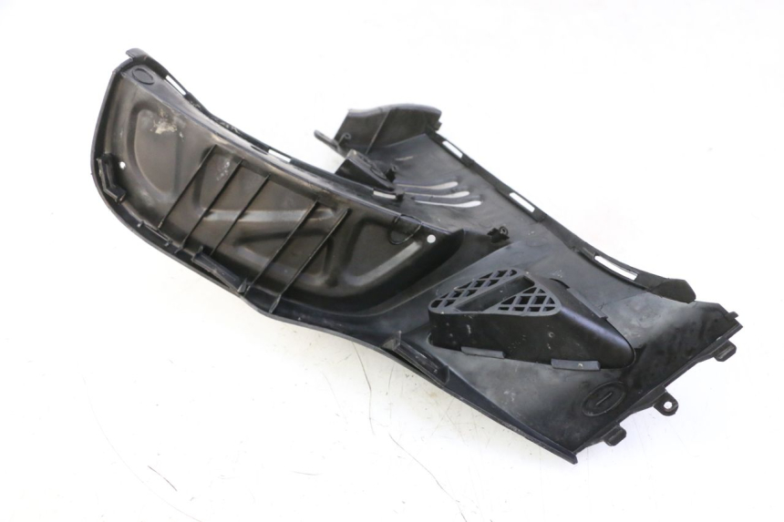 photo de Pedana posteriore sinistra KYMCO GRAND DINK 125 (2008 - 2014) - Altra angolazione