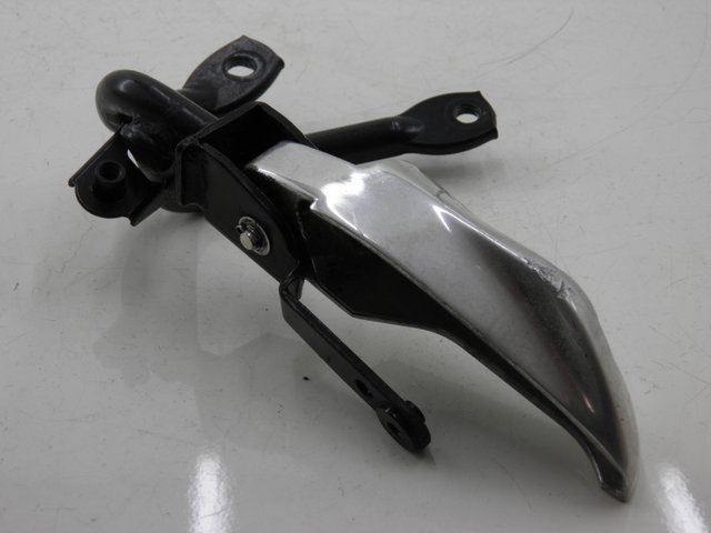 photo de PEDANA POSTERIORE SINISTRA HONDA NHX LEAD 110 (2008 - 2010) - Zoom sullo stato d'uso
