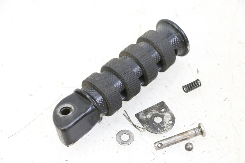 photo de PEDANA POSTERIORE SINISTRA KEEWAY K-LIGHT KLIGHT 125 (2018 - 2025) - Zoom sullo stato d'uso