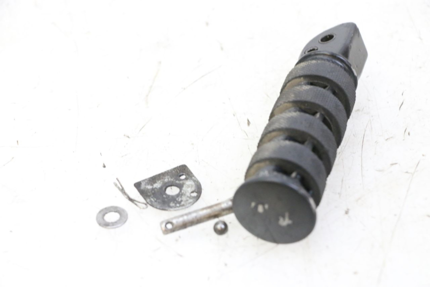 photo de PEDANA POSTERIORE SINISTRA KEEWAY K-LIGHT KLIGHT 125 (2018 - 2025) - Altra angolazione