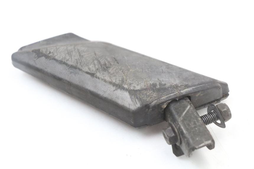 photo de PIANTAFERRO POSTERIORE SINISTRO PEUGEOT KISBEE 4T 50 (2018 - 2022) - Zoom sullo stato d'uso