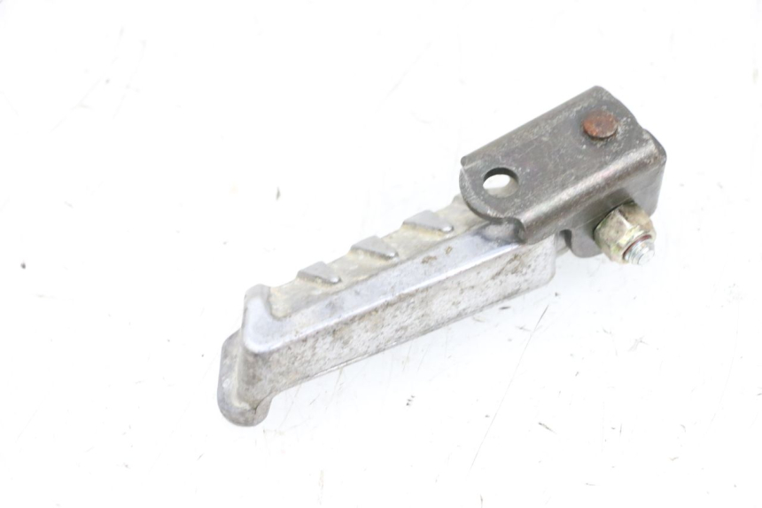 photo de Pedana posteriore sinistra PEUGEOT LUDIX 50 (2005 - 2007) - Primo piano tecnico