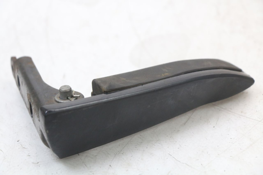 photo de PEDANA POSTERIORE SINISTRA PIAGGIO MP3 HPE 350 (2018 - 2020) - Primo piano tecnico