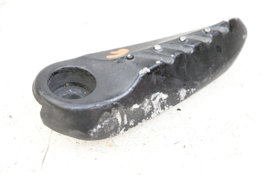 photo de PEDANA POSTERIORE SINISTRA YAMAHA NEO'S NEOS 2T 50 (2007 - 2017) - Zoom sullo stato d'uso