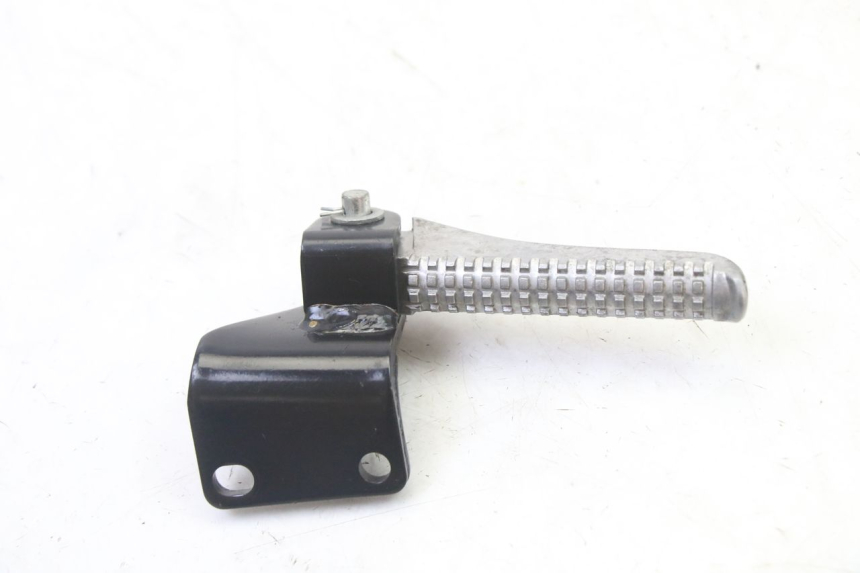 photo de PEDANA POSTERIORE SINISTRA PIAGGIO NRG POWER PUREJET 50 (2018 - 2021) - Zoom sullo stato d'uso