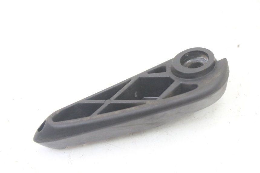 photo de PEDANA POSTERIORE SINISTRA MBK OVETTO 4T 50 (2008 - 2016) - Zoom sullo stato d'uso