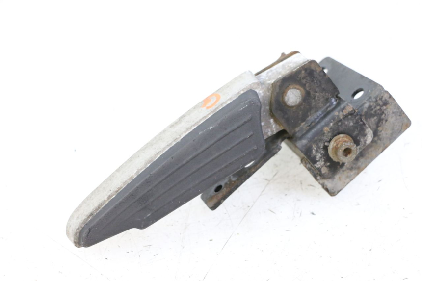 photo de Pedana posteriore sinistra PEUGEOT SATELIS 125 (2013 - 2018) - Vista principale