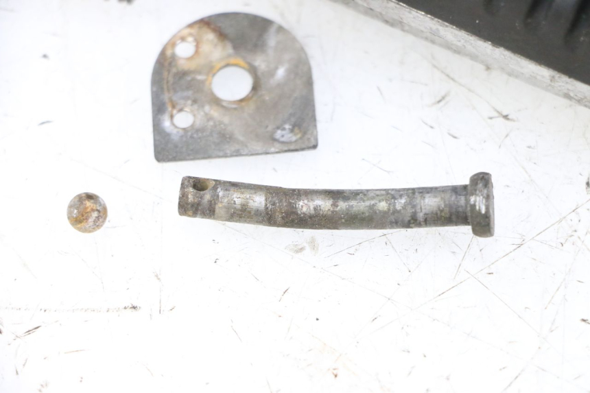 photo de PEDANA POSTERIORE SINISTRA MAG POWER R-STREET 50 (2016 - 2025) - Vista d'insieme del prodotto