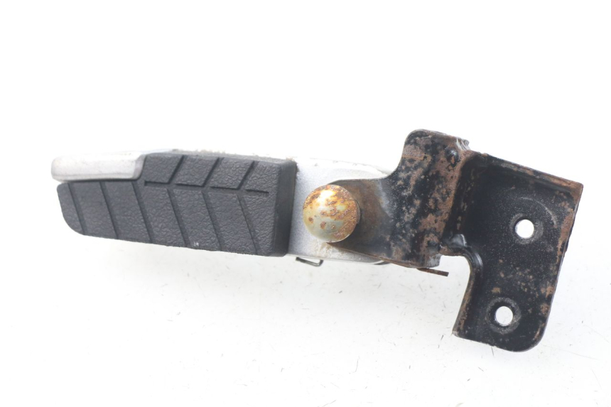 photo de Pedana posteriore sinistra DAELIM S3 125 (2010 - 2017) - Vista principale