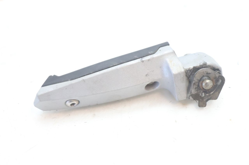 photo de PEDANA POSTERIORE SINISTRA CAN-AM SPYDER RS 1000 (2008 - 2012) - Altra angolazione
