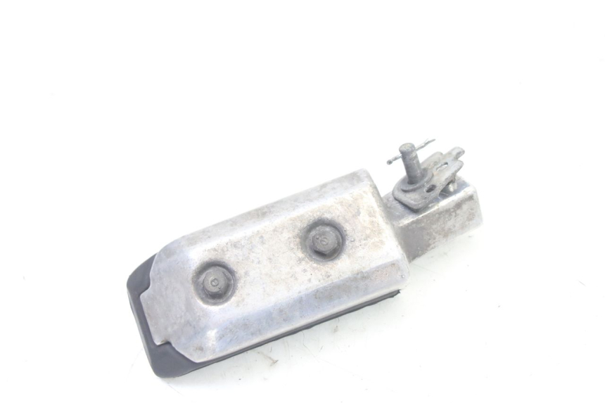 photo de PEDANA POSTERIORE SINISTRA HONDA ST PAN EUROPEAN 1300 (2002 - 2013) - Zoom sullo stato d'uso