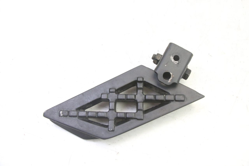 photo de PEDANA POSTERIORE SINISTRA PEUGEOT STREETZONE I NAKED 2T 50 (2018 - 2020) - Dettaglio del componente