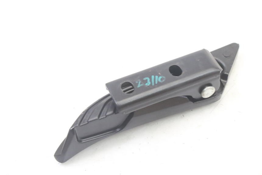 photo de PEDANA POSTERIORE SINISTRA APRILIA SXR 50 (2021 - 2023) - Zoom sullo stato d'uso