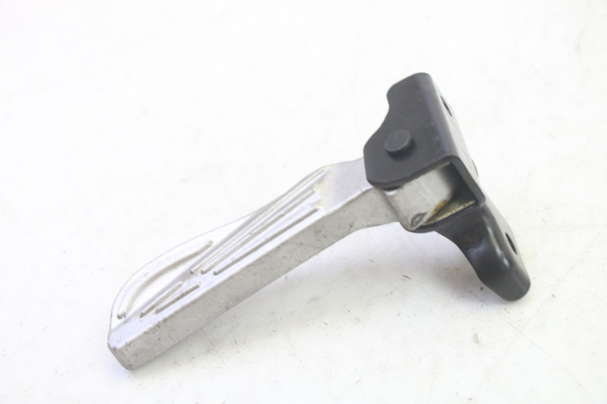 photo de PEDANA POSTERIORE SINISTRA PEUGEOT TWEET PRO EFI 4T 50 (2021 - 2022) - Dettaglio del componente