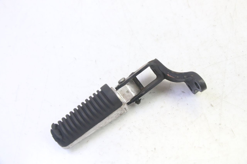 photo de PEDANA POSTERIORE SINISTRA YAMAHA X-MAX XMAX 250 (2006 - 2009) - Vista principale