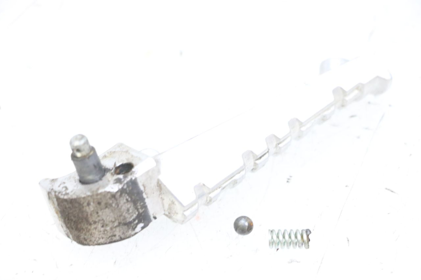 photo de PEDANA POSTERIORE SINISTRA YAMAHA X-MAX XMAX 125 (2010 - 2013) - Zoom sullo stato d'uso