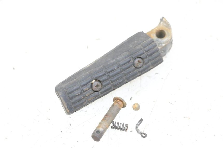 photo de PEDANA POSTERIORE SINISTRA YAMAHA XJN DIVERSION 600 (2000 - 2003) - Vista principale