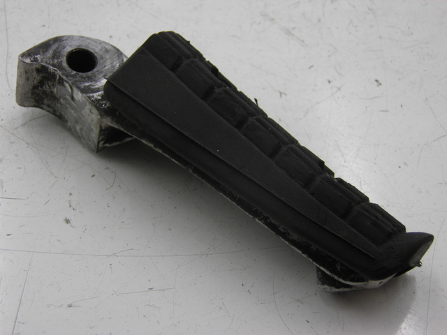 photo de Pedana posteriore sinistra YAMAHA XJS DIVERSION 600 (1997 - 1999) - Vista principale