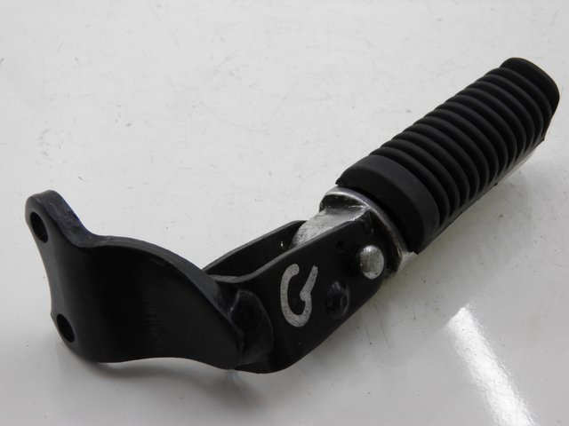 photo de Pedana posteriore sinistra YAMAHA XMAX X-MAX 125 (2006 - 2009) - Vista principale