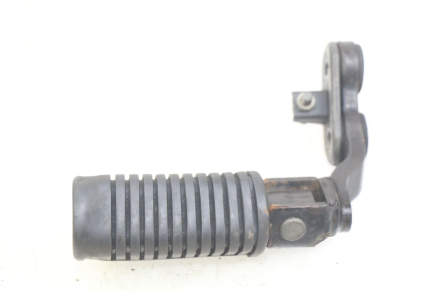 photo de CALE PIED ANTERIORE DESTRO HONDA CM 125 (1983 - 2003) - Vista d'insieme del prodotto