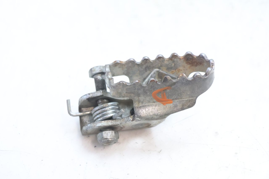 photo de PEDANA ANTERIORE DESTRA HM HONDA DERAPAGE 50 (2007 - 2009) - Dettaglio del componente