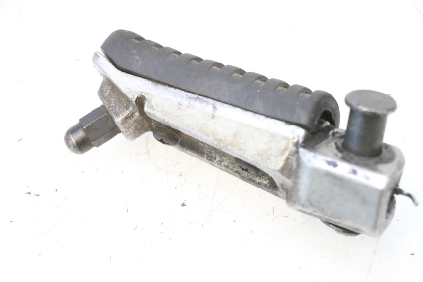 photo de PEDANA ANTERIORE DESTRA KAWASAKI ER-6 ER6 F ABS 650 (2012 - 2016) - Altra angolazione