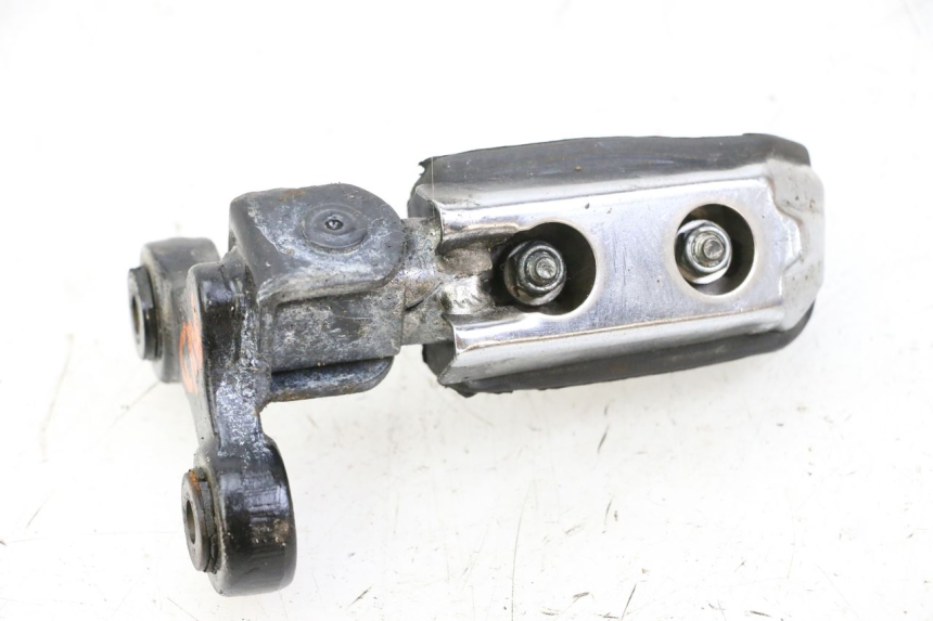 photo de PEDANA ANTERIORE DESTRA YAMAHA FJ 36Y 1100 (1984 - 1985) - Dettaglio del componente