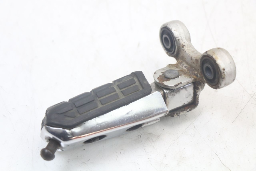 photo de CALE PIED ANTERIORE DESTRO YAMAHA FJ 3CX 1200 (1986 - 1996) - Vista d'insieme del prodotto