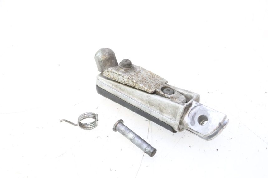photo de PEDANA ANTERIORE DESTRA YAMAHA FJR 1300 (2001 - 2005) - Altra angolazione