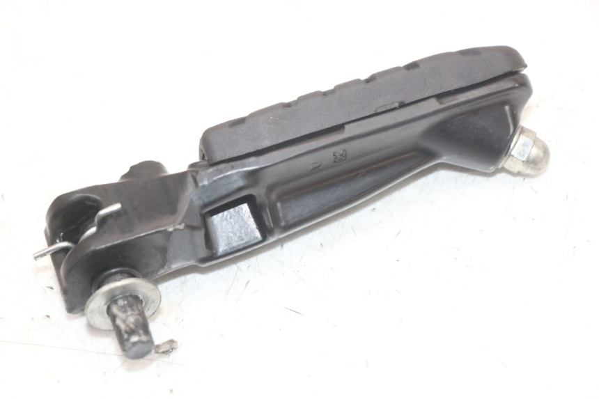 photo de PEDANA ANTERIORE DESTRA HUSQVARNA SVARTPILEN 401 (2018 - 2023) - Altra angolazione