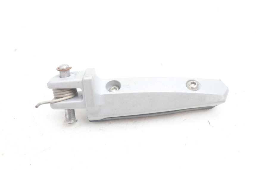 photo de PEDANA ANTERIORE DESTRA CAN-AM SPYDER RS 1000 (2008 - 2012) - Altra angolazione