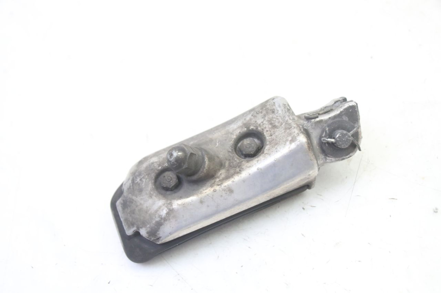 photo de PEDANA ANTERIORE DESTRA HONDA ST PAN EUROPEAN 1300 (2002 - 2013) - Primo piano tecnico