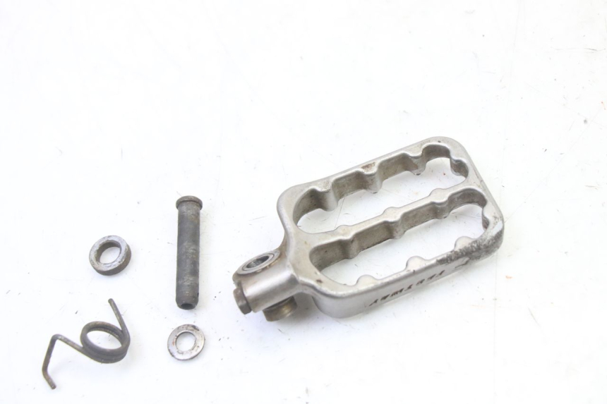 photo de PEDANA ANTERIORE DESTRA KTM SUPERENDURO R 950 (2005 - 2009) - Vista d'insieme del prodotto