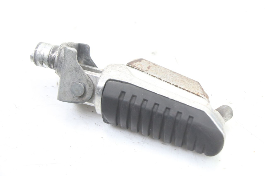 photo de PEDANA ANTERIORE DESTRA SUZUKI GSX F GSXF 650 (2007 - 2015) - Zoom sullo stato d'uso