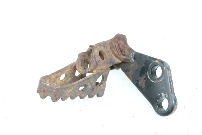 photo de PEDANA ANTERIORE DESTRA SUZUKI TS X 80 (1984 - 1988) - Zoom sullo stato d'uso