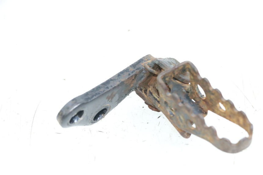 photo de PEDANA ANTERIORE DESTRA SUZUKI TS X 80 (1984 - 1988) - Altra angolazione