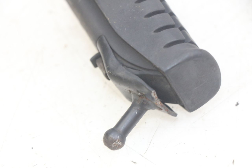 photo de CALE PIED AVANT DESTRO DAELIM VJ ROADWIN FI 125 (2008 - 2017) - Zoom sullo stato d'uso