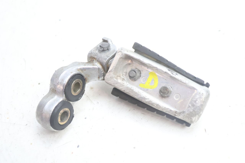 photo de PEDANA ANTERIORE DESTRA YAMAHA XV VIRAGO 535 (1988 - 2004) - Primo piano tecnico