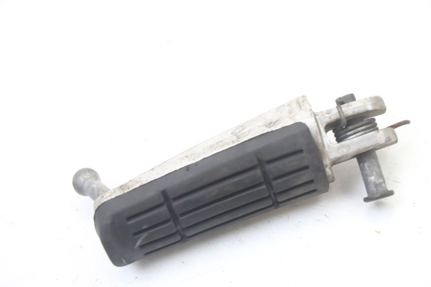 photo de PEDANA ANTERIORE DESTRA YAMAHA FZ6 FAZER S2 600 (2007 - 2011) - Zoom sullo stato d'uso