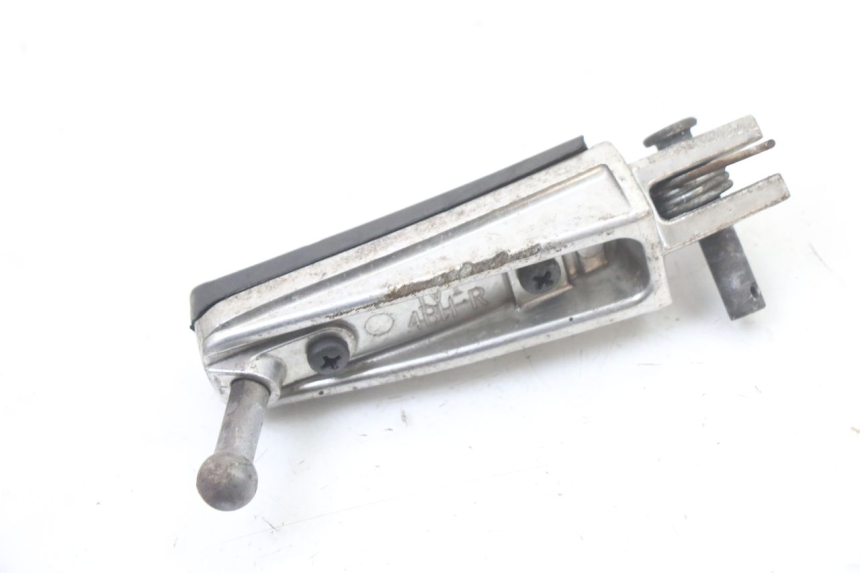 photo de PEDANA ANTERIORE DESTRA YAMAHA FZ6 FAZER S2 600 (2007 - 2011) - Altra angolazione